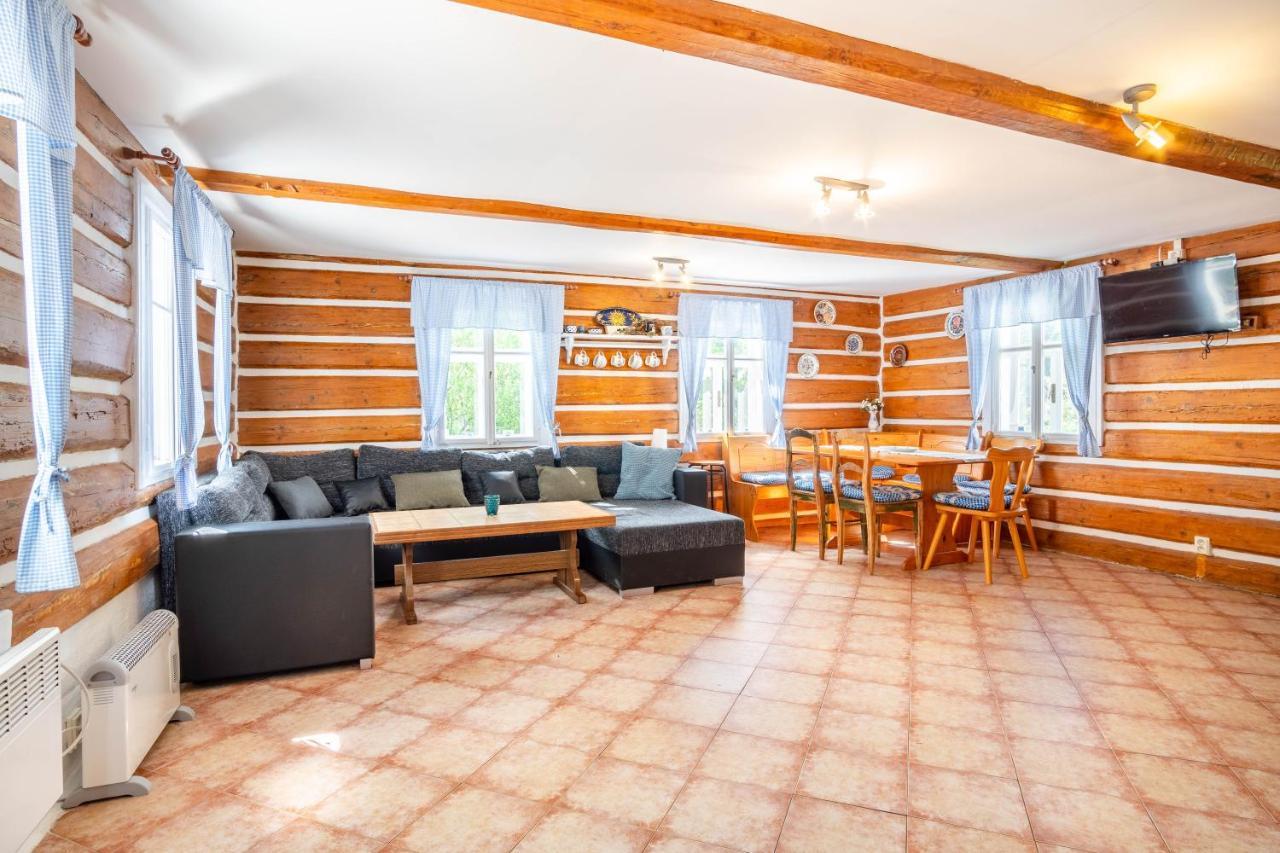 Roubenka Mustelka Apartamento Rokytnice nad Jizerou Exterior foto
